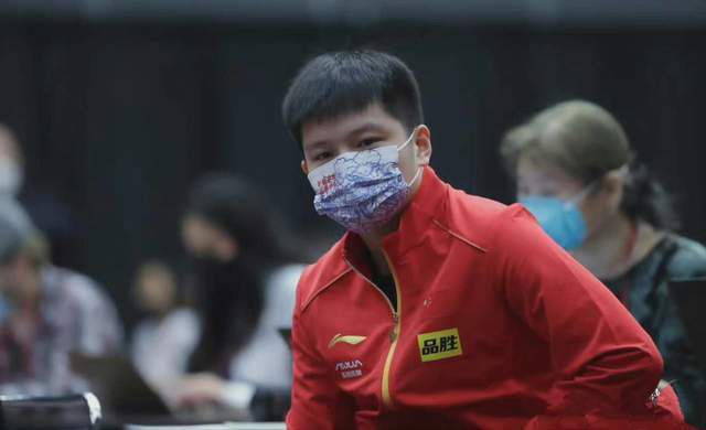 色喜人体